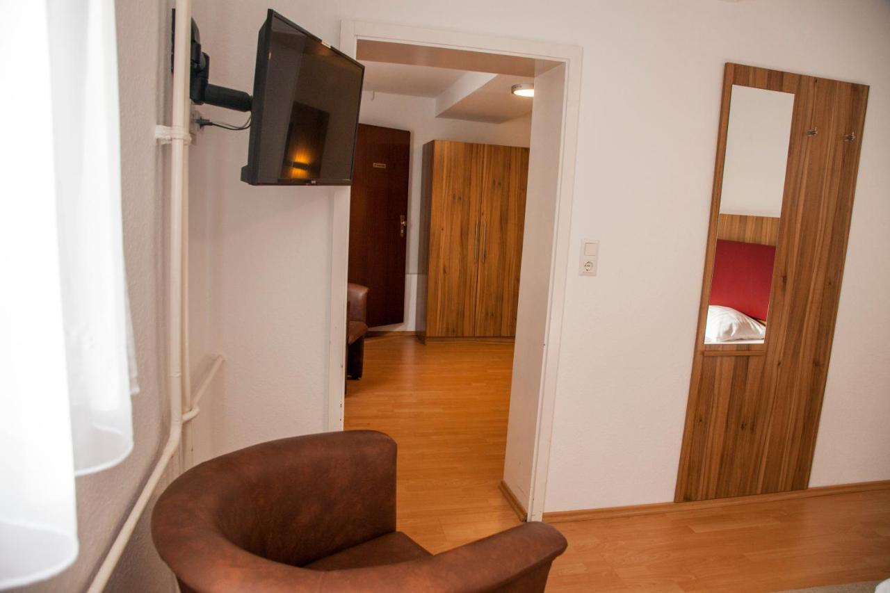 Gaestehaus Haeuser Linden  Bagian luar foto