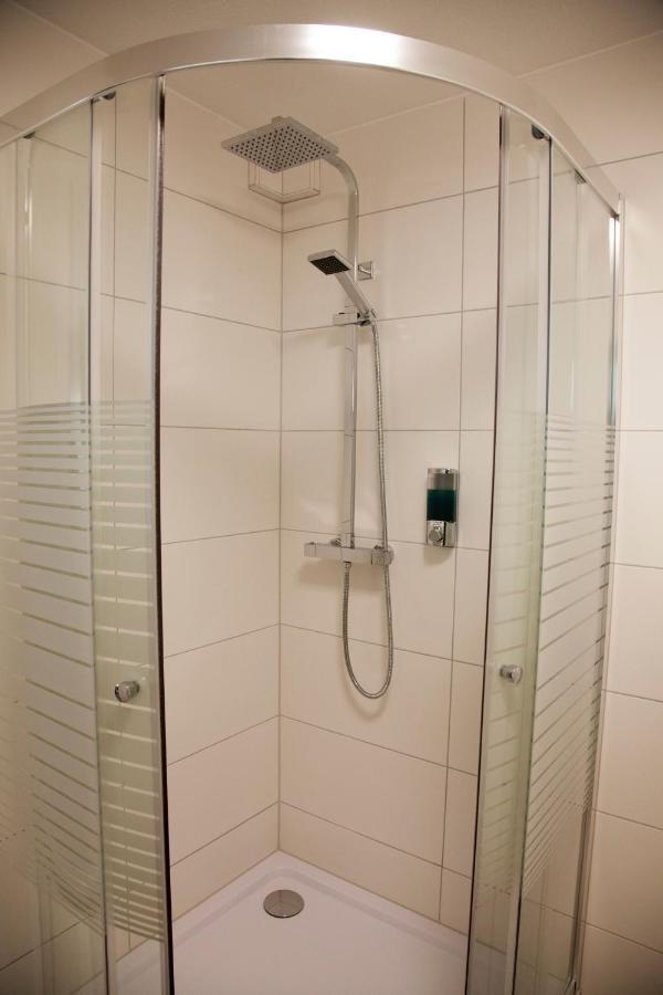 Gaestehaus Haeuser Linden  Bagian luar foto