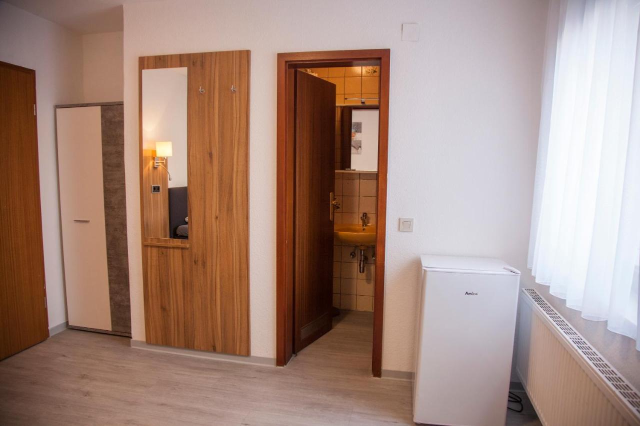 Gaestehaus Haeuser Linden  Bagian luar foto